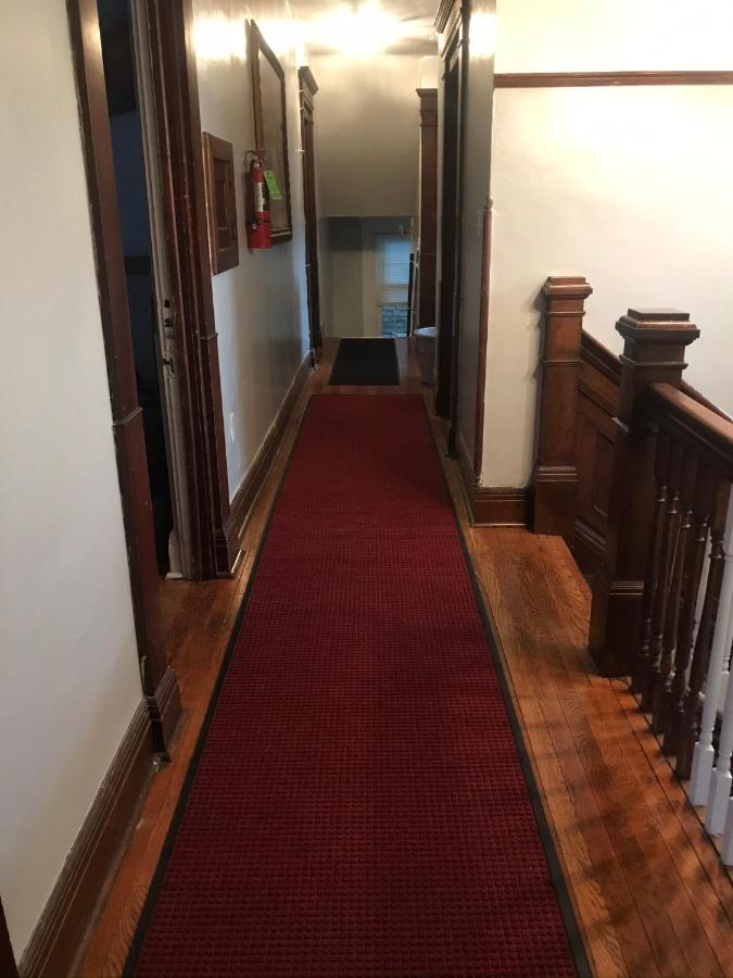 5 Star Victorian Mansion-Downtown No Locals Bed & Breakfast Erie Bagian luar foto