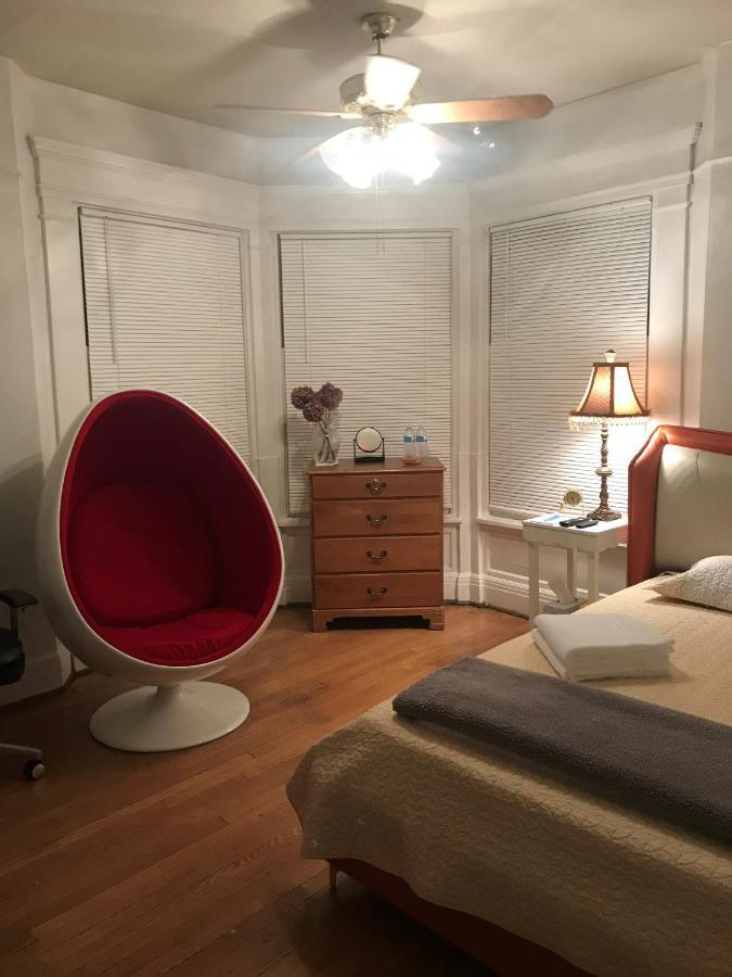 5 Star Victorian Mansion-Downtown No Locals Bed & Breakfast Erie Bagian luar foto